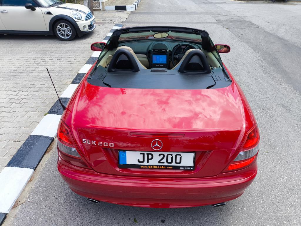 Mercedes-Benz SLK 200