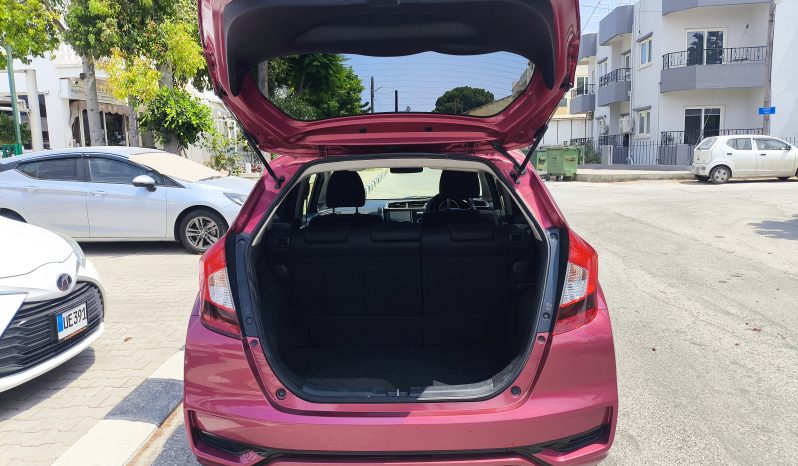 
								2019 Model Honda Fit Gk3 1.3 i-Vtec Otomatik dolu									