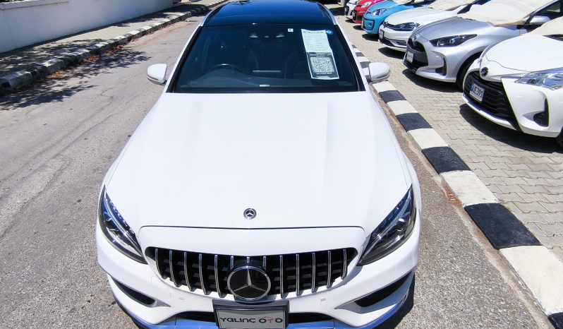 
								2019 Mercedes C180  Amg Line Station Wagon dolu									