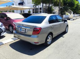 
										2017 Model Toyota Corolla Axıo 1.3 Benzin Otomatik dolu									