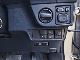 
										2017 Model Toyota Corolla Axıo 1.3 Benzin Otomatik dolu									