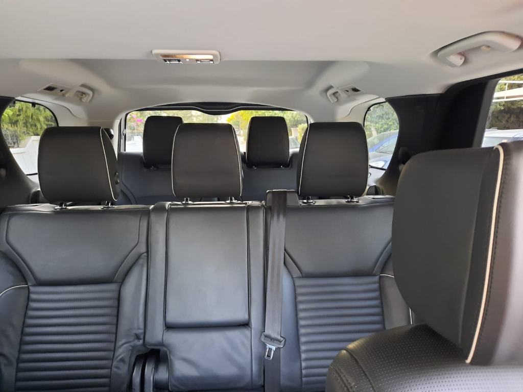 2019 Model Land Rover Discovery Hsetd6   3.0