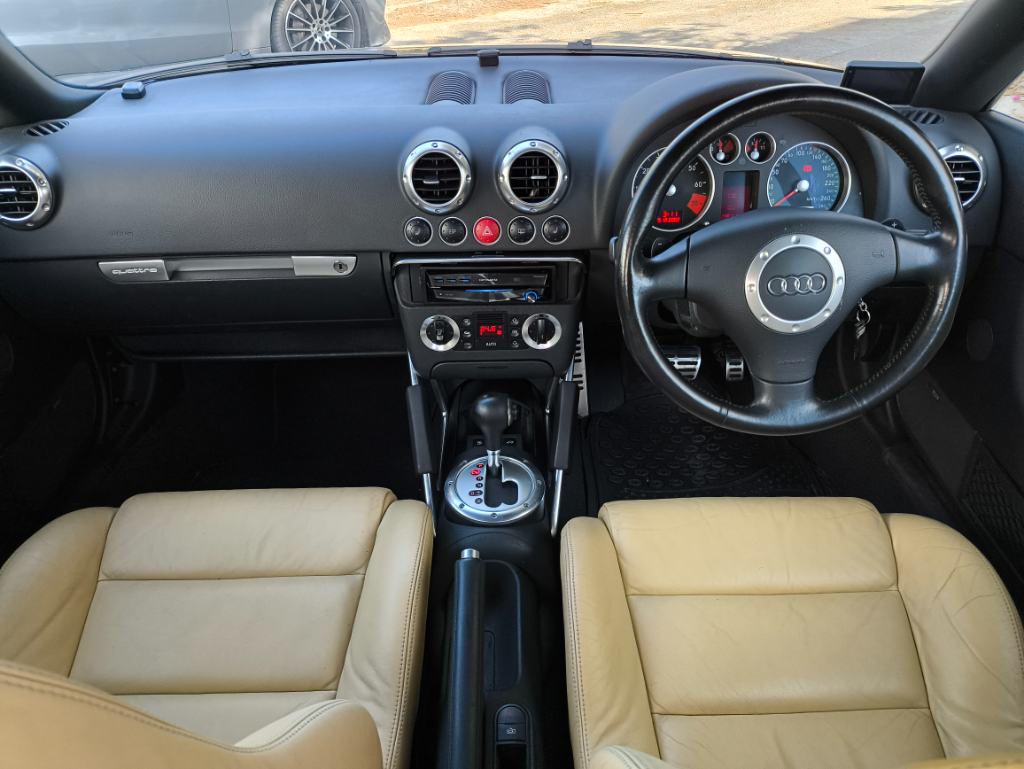 2004 Model Audi TT Quatro S-Line