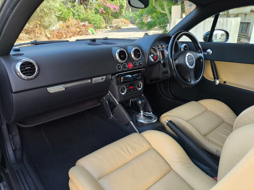 2004 Model Audi TT Quatro S-Line