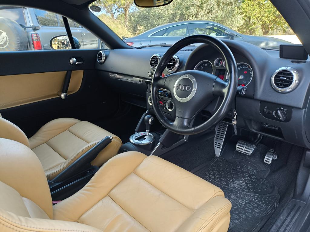 2004 Model Audi TT Quatro S-Line