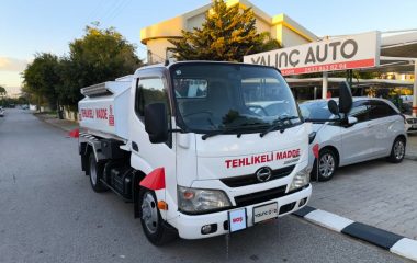 2014 Model Hino Dutro Akaryakıt Tankeri 2 Göz 3000 Litre