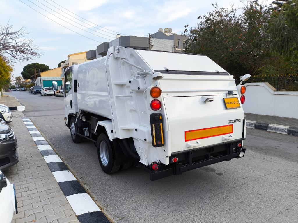 2008 Model Isuzu Elf Çop Kamyonu 3.0 cc