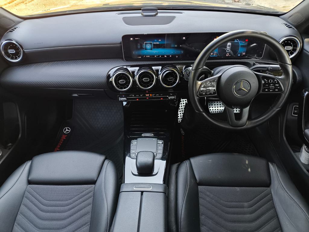 2021 Model Mercedes-Benz A180i 1.3