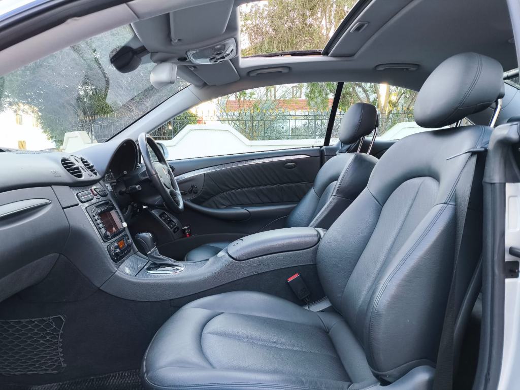 2004 Model Mercedes-Benz CLK 320i Coupe 3.2 cc