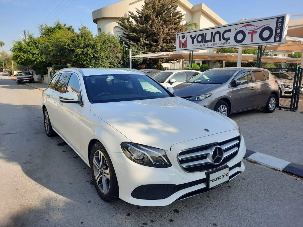 Mercedes-Benz E 220 D