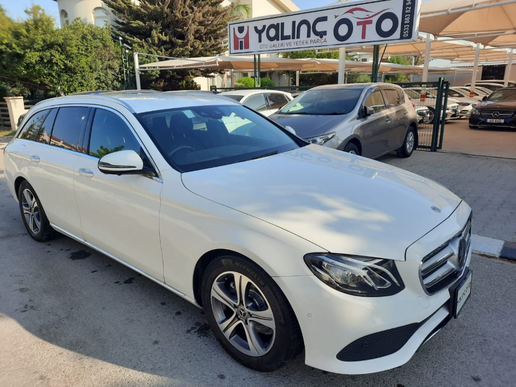Mercedes-Benz E 220 D