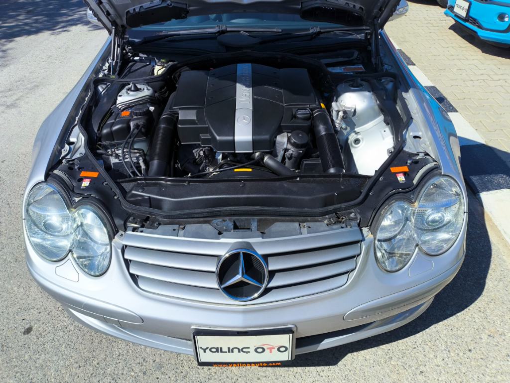 2005 Model Mercedes-Benz SL 350i Cabriolet   3.7 cc