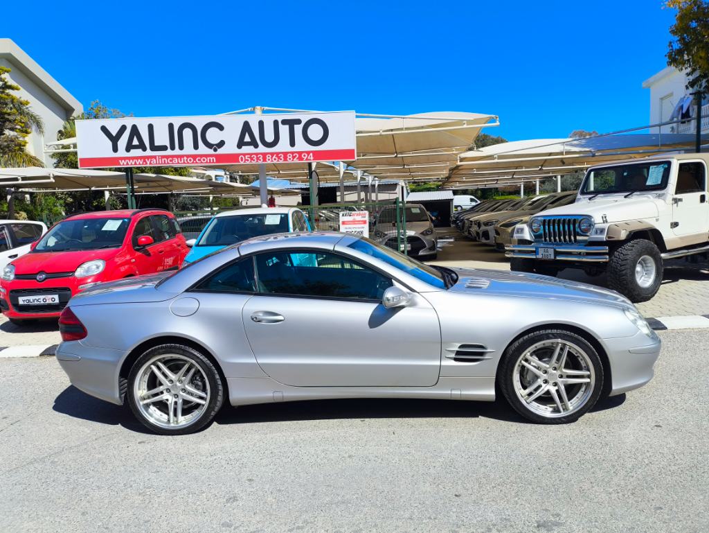 2005 Model Mercedes-Benz SL 350i Cabriolet   3.7 cc