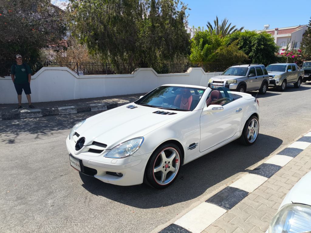 Mercedes-Benz SLK 350