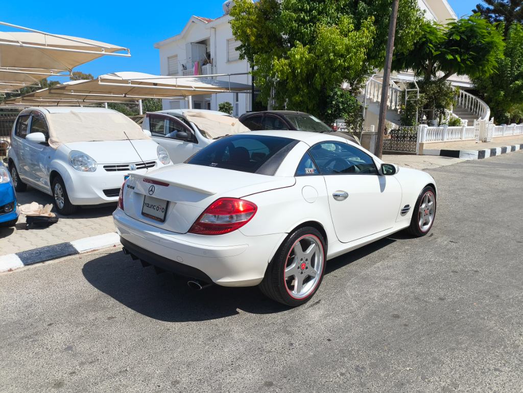 Mercedes-Benz SLK 350
