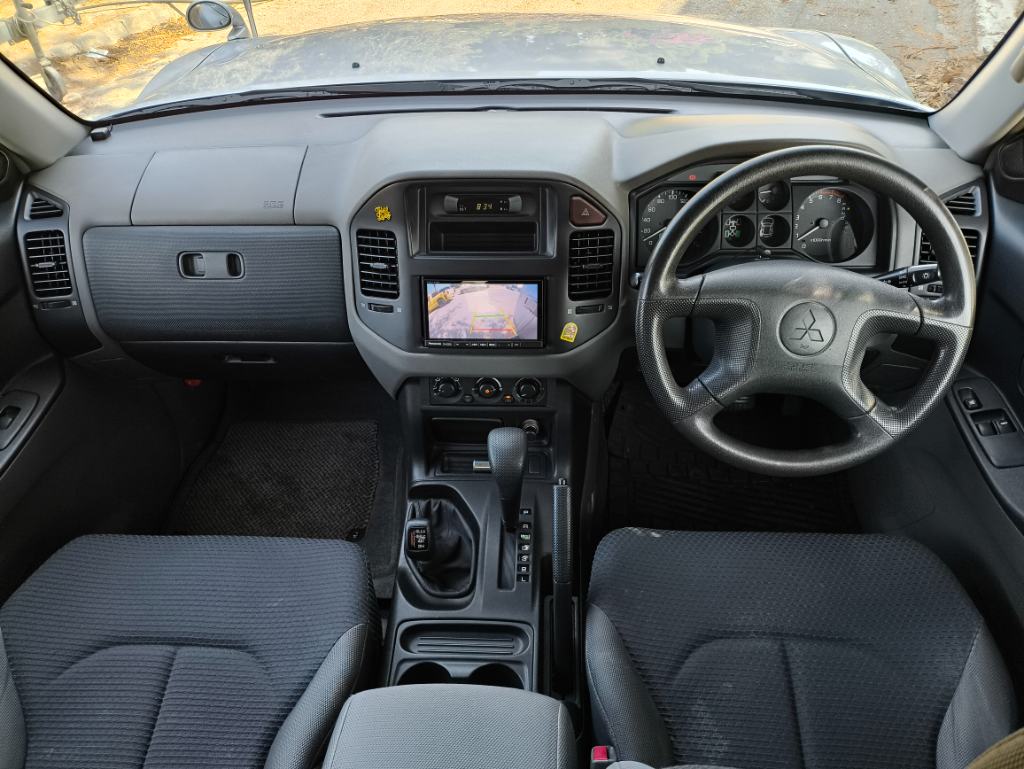 2003 Model Mitsubishi Pajero  3.0   V6