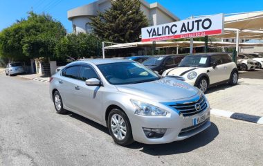 Nissan Maxima