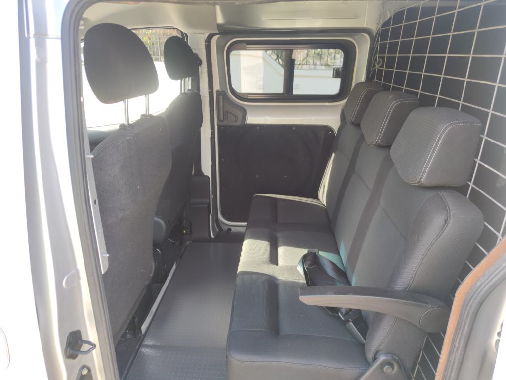 Nissan NV200