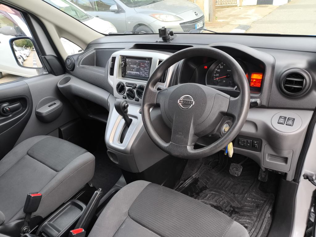 Nissan NV200