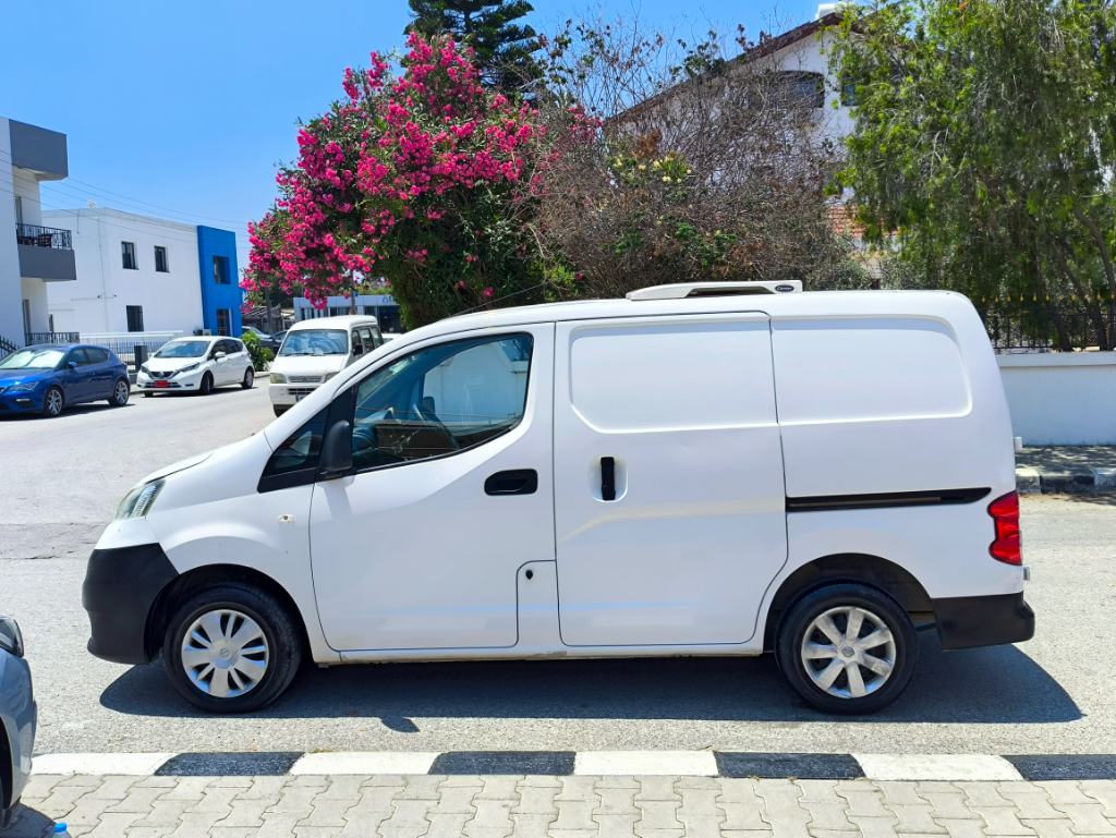 2014 Model Nissan NV200 Se Dcı   1.5 cc