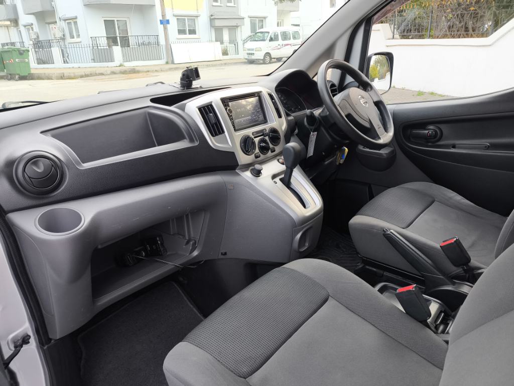 Nissan NV200