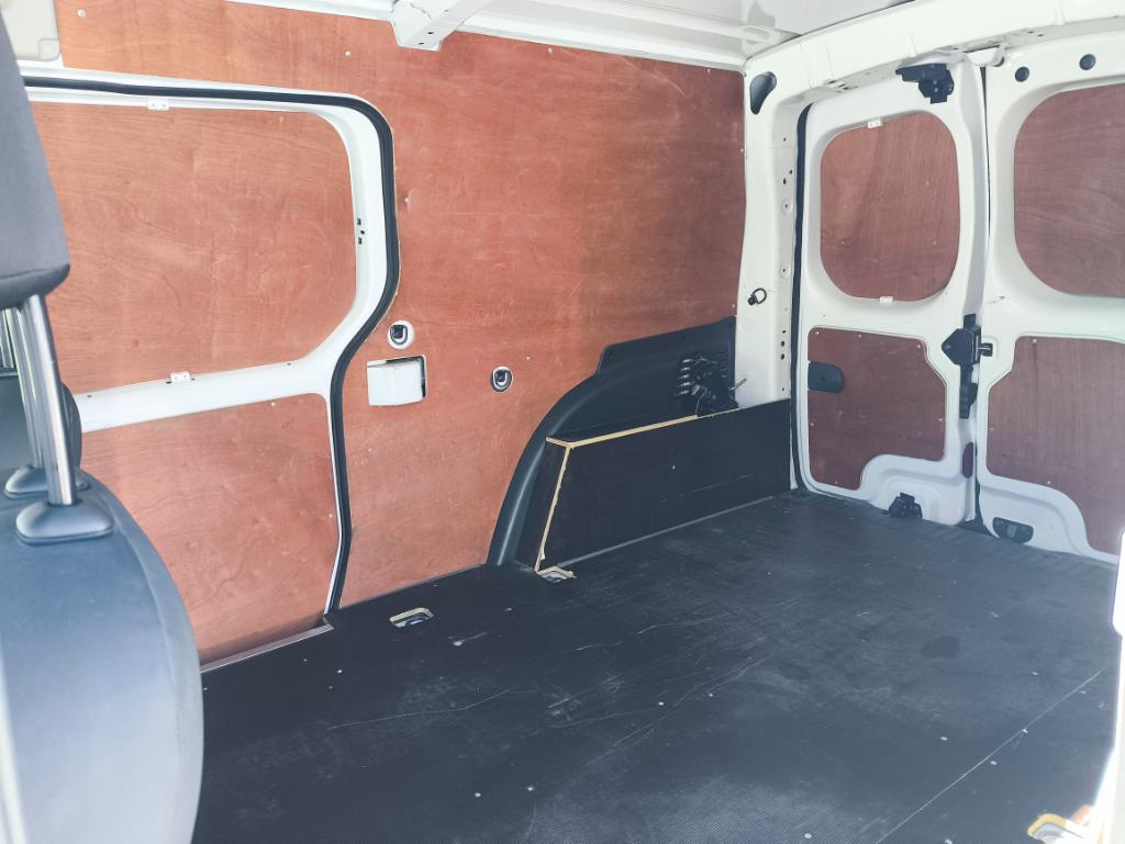 2016 Model Renault Kangoo Maxi Business Express