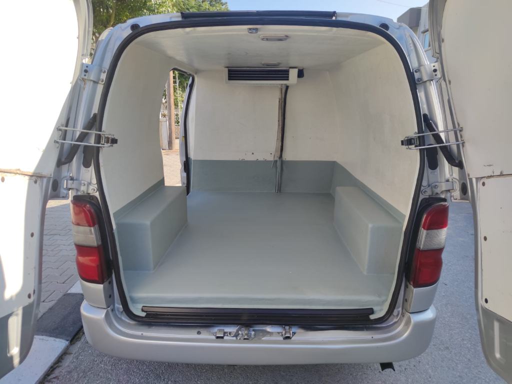Toyota Hi-Ace