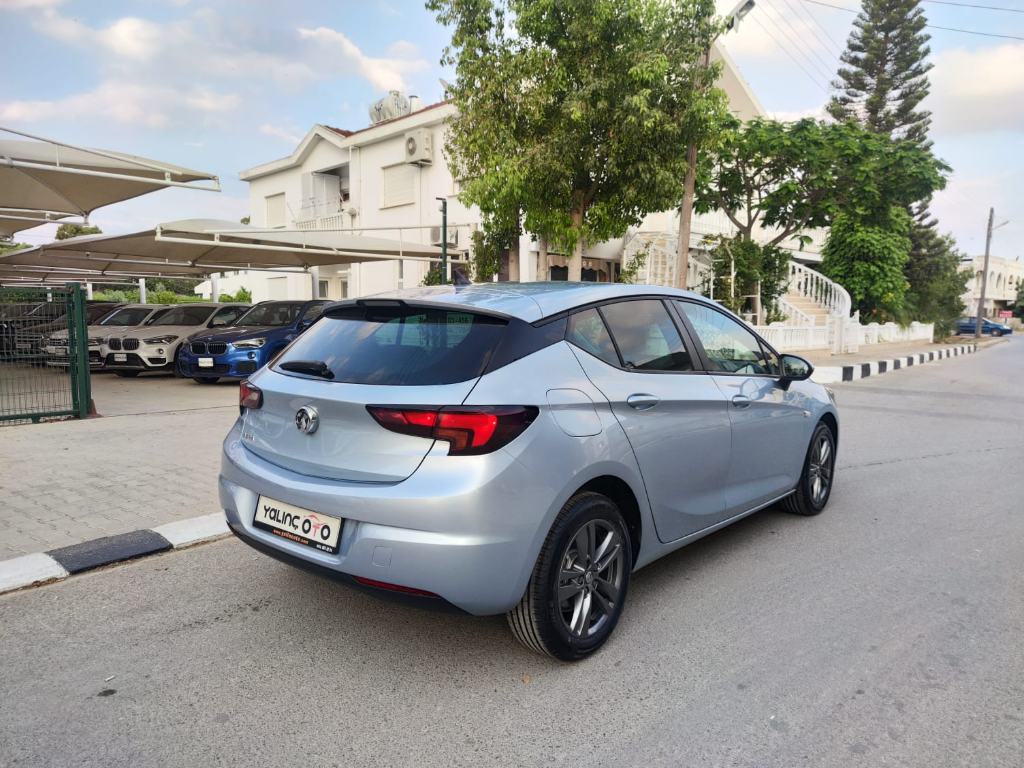 2019 Model Vauxhall Astra 1.2 M/T