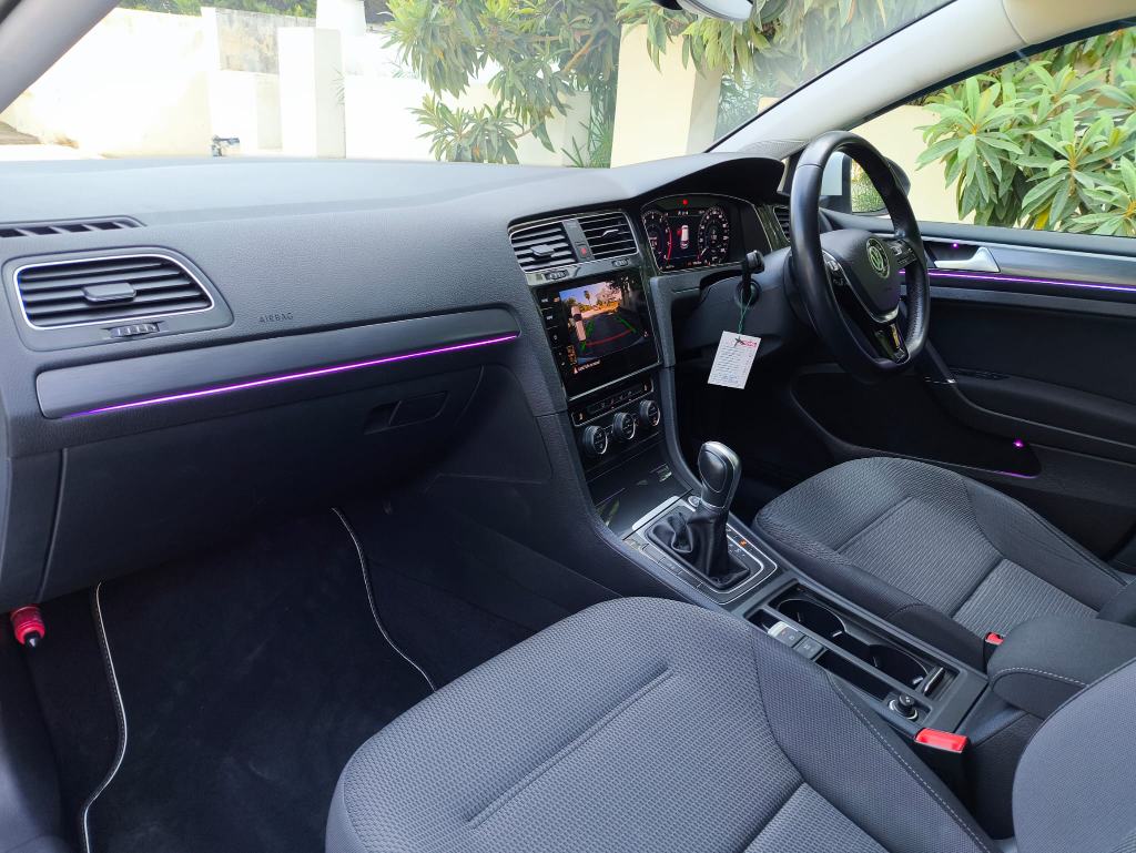 2020 Model Volkswagen Golf R Line 1.4 cc TSI