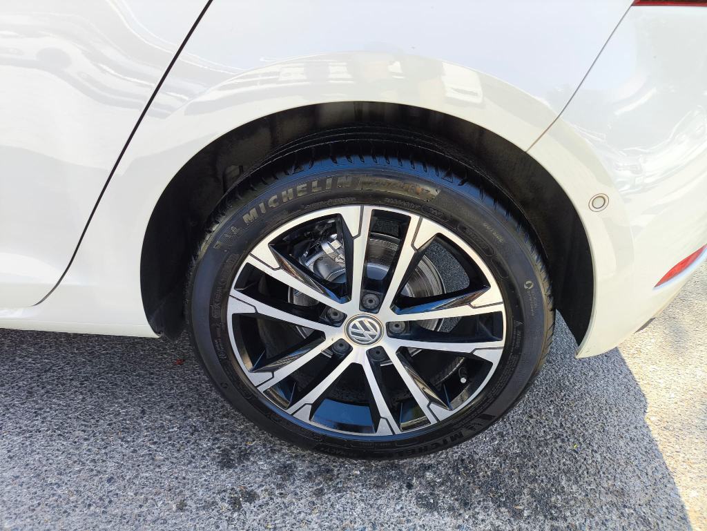 2020 Model Volkswagen Golf R Line 1.4 cc TSI