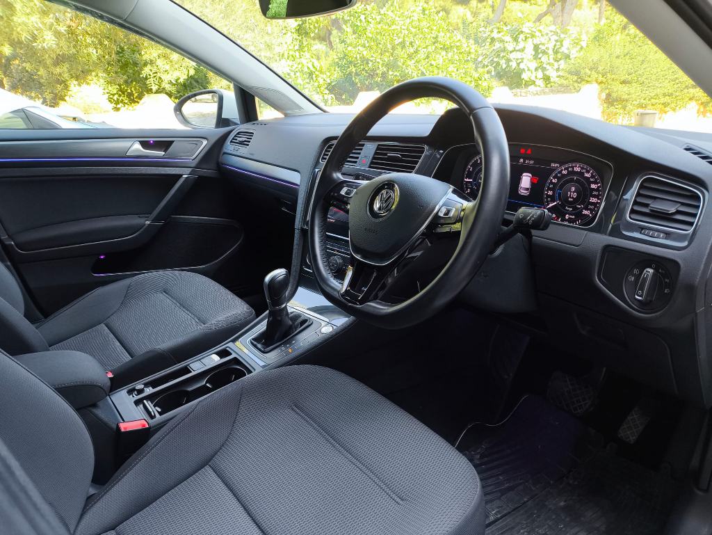 2020 Model Volkswagen Golf R Line 1.4 cc TSI