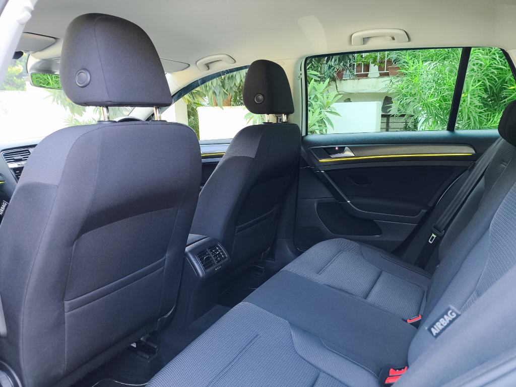 2020 Model Volkswagen Golf R Line 1.4 cc TSI