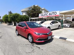
										2015 Model Toyota Auris Panaromik Tavan dolu									