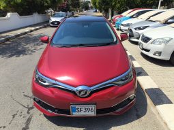 
										2015 Model Toyota Auris Panaromik Tavan dolu									