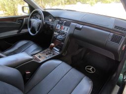 
										2002 Model Mercedes-Benz E 220D Elegance 2.2 Otomatik dolu									