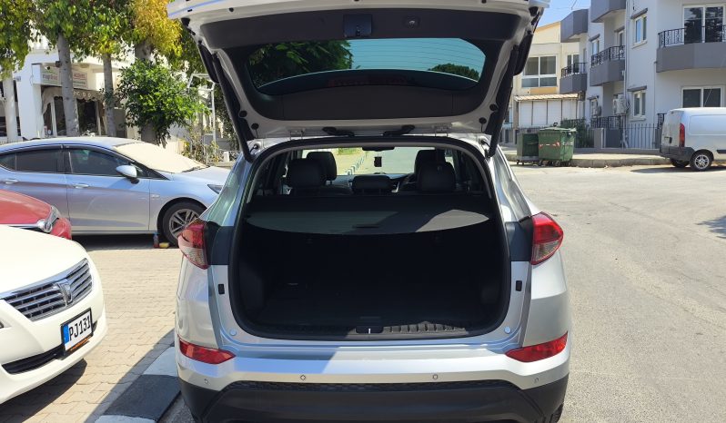
								2018 Model Hyundai Tucson SE Nav 2WD – 1.7 CRDi Otomatik dolu									