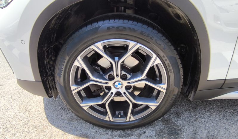 
								2021 Model BMW X1 xDrive18d – 1.990 cc Dizel Otomatik dolu									