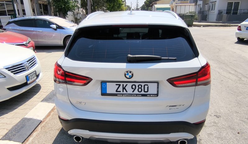 
								2021 Model BMW X1 xDrive18d – 1.990 cc Dizel Otomatik dolu									