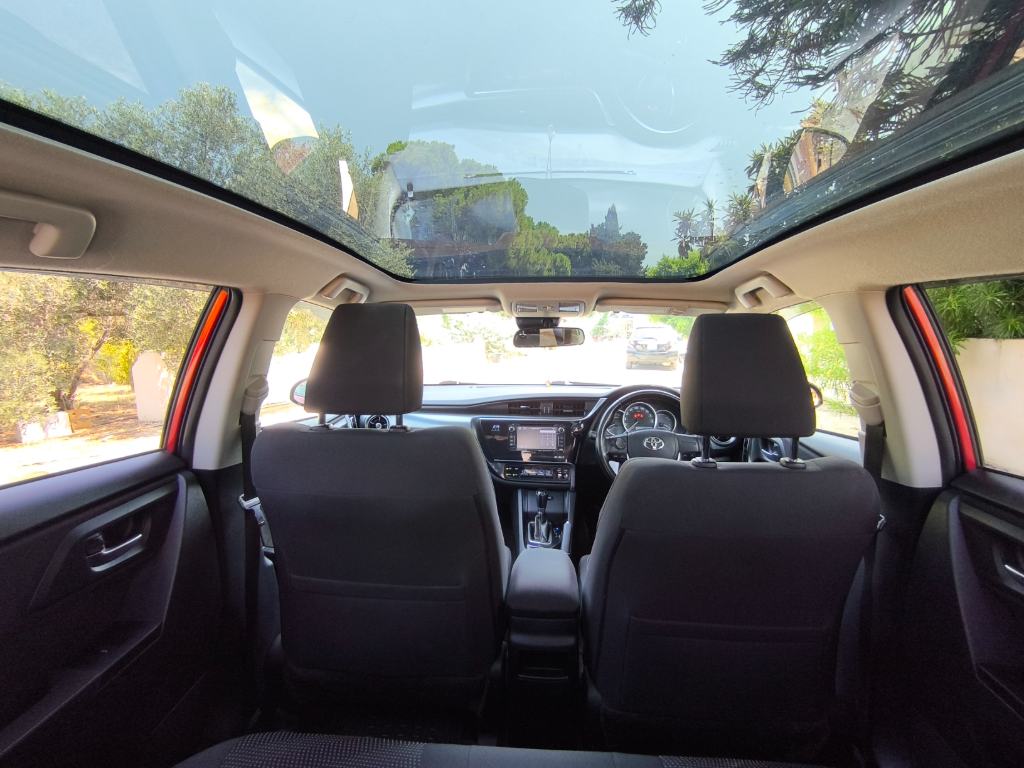 2015 Model Toyota Auris 1.5 cc Panaromik Tavan