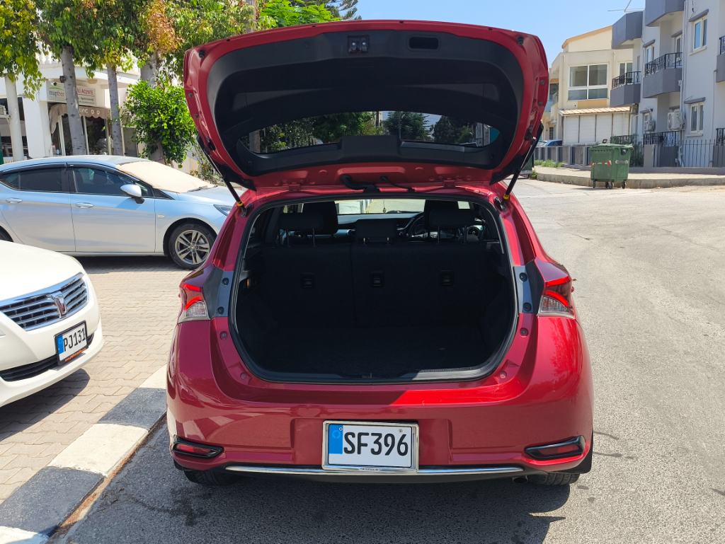 2015 Model Toyota Auris 1.5 cc Panaromik Tavan